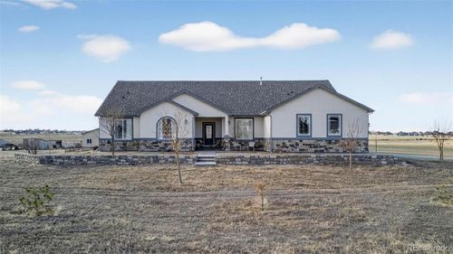 16301 Hudson Rd, Hudson, CO, 80642-7985 | Card Image