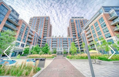 1320-31 Tippett Rd, Toronto, ON, M3H0C8 | Card Image