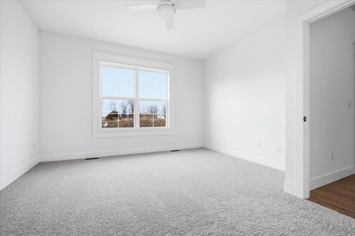 0-15 Stone Mill Ct, Bloomington, IL, 61705-6362 | Card Image