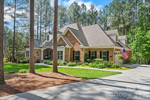 4950 River Hills Dr, Denver, NC, 28037-8495 | Card Image
