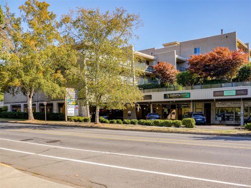 206-1545 Pandora Ave, Victoria, BC, V8R6R1 | Card Image