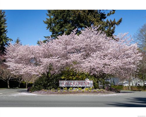 PROP LOT B Fairways Dr, Qualicum Beach, BC, V9K2J1 | Card Image