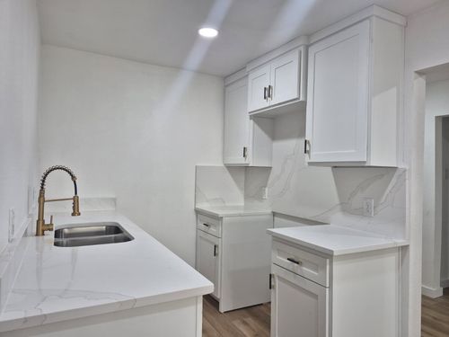 1107-5057 Ridglea Ln, Fort Worth, TX, 76116-8310 | Card Image