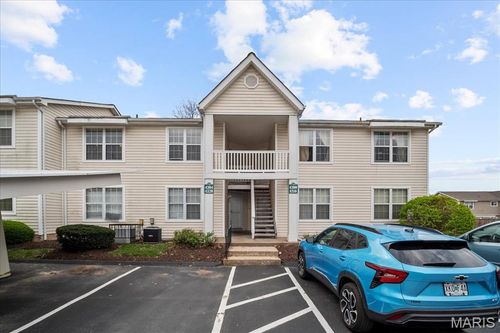 4304 Inlet Isle Dr, Florissant, MO, 63034-3028 | Card Image