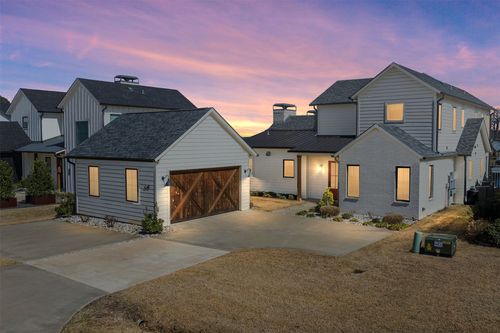 2545 Homestead Ct, Tool, TX, 75143-1610 | Card Image