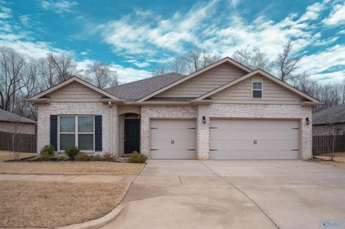 6525 Moon Crest Ln Nw, Huntsville, AL, 35806-3002 | Card Image