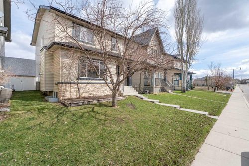 108 Drake Landing Crt, Okotoks, AB, T1S2M3 | Card Image