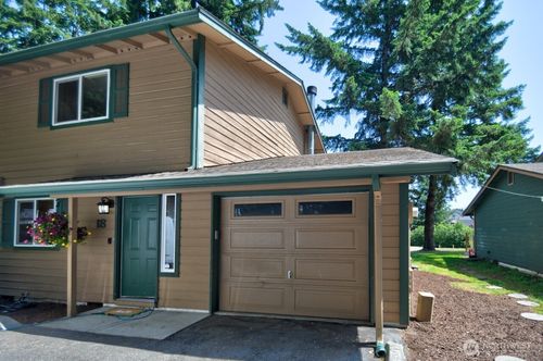 apt-18-3217 Yelm Hwy Se, Olympia, WA, 98501-7109 | Card Image