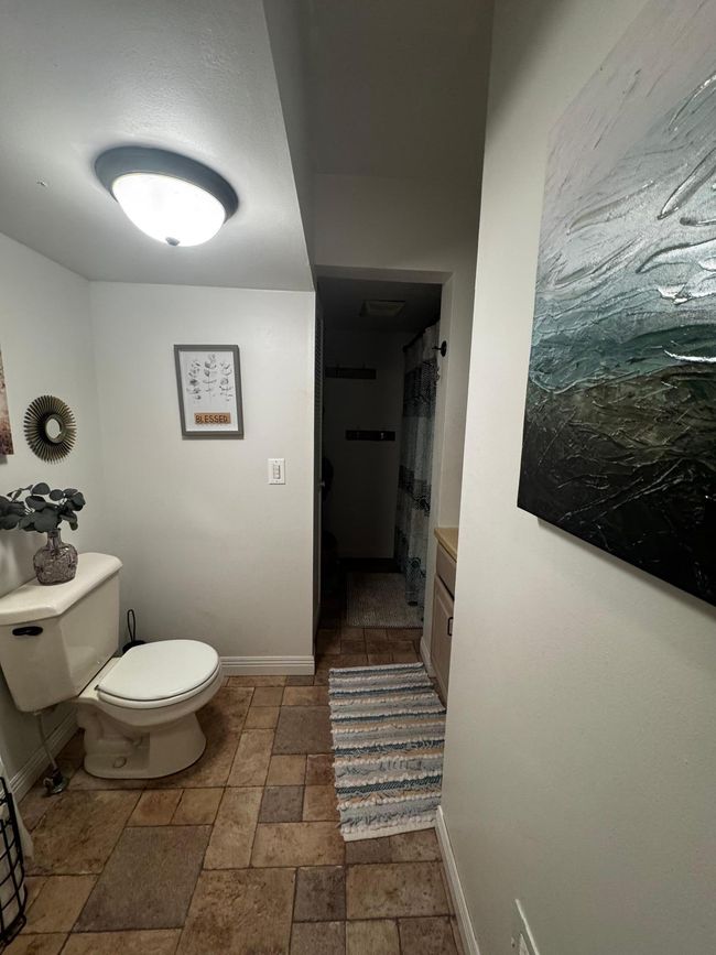 Large Main Floor Bathroom | Image 18