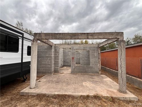 000 Arnold Street, Rio Grande City, TX, 78582 | Card Image