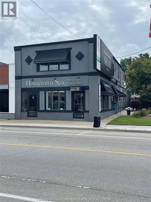 12129 Tecumseh Road E, Tecumseh, ON, N8N1M2 | Card Image