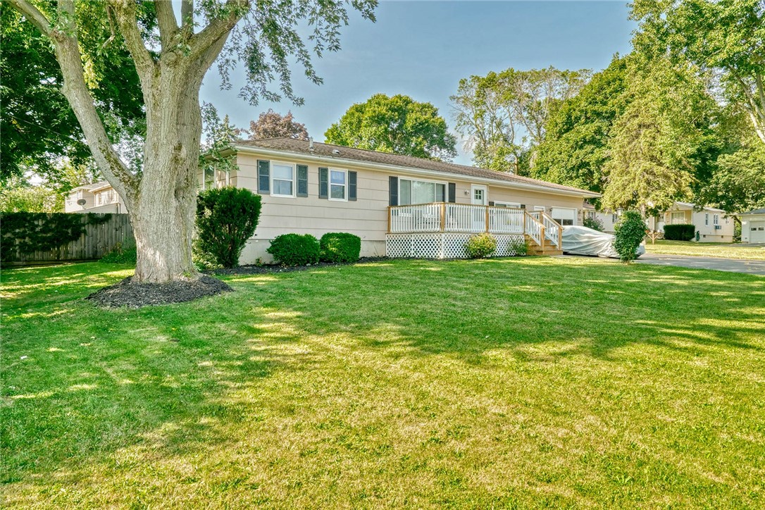 Woodside Pl, Rochester, NY 14609