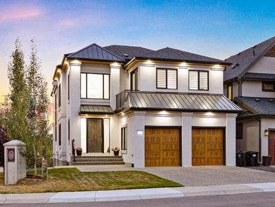 34 Aspen Ridge Pk Sw, House detached with 5 bedrooms, 5 bathrooms and 2 parking in Calgary AB | Image 1