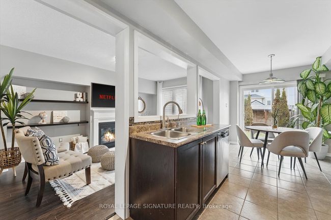 17 Gallimere Crt, House attached with 3 bedrooms, 3 bathrooms and 2 parking in Whitby ON | Image 8