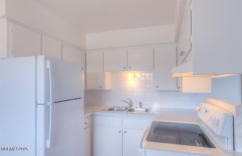 5-901 Virbel Ln, Reno, NV, 89502-6804 | Card Image