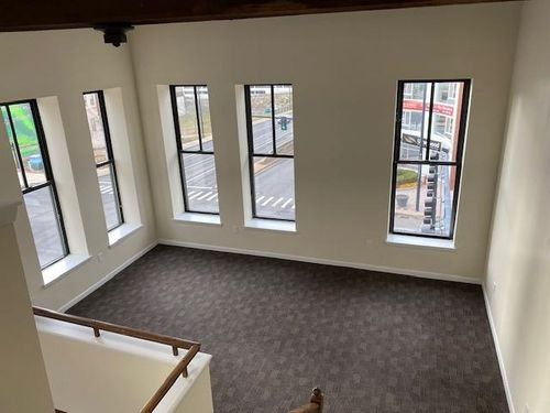 1181 Elm St, Manchester, NH, 03101-1339 | Card Image