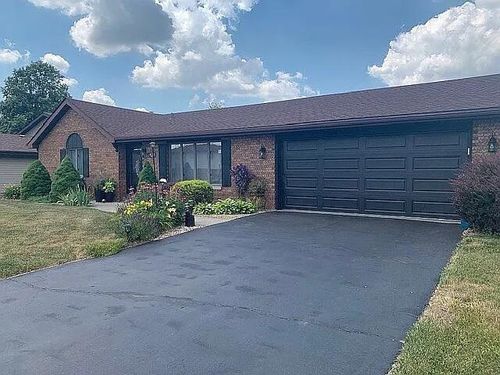 2428 Rolling Hill Dr, Dyer, IN, 46311 | Card Image