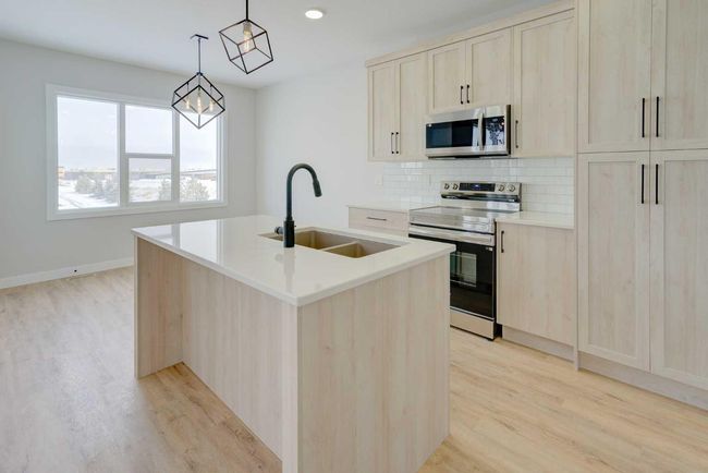 6 Memorial Parkway Sw, House other with 3 bedrooms, 2 bathrooms and 2 parking in Rural Red Deer County AB | Image 21