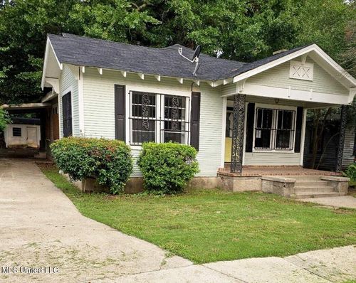423 Cedar St, Greenville, MS, 38701-4807 | Card Image