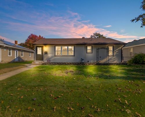 1123 7th Ave S, South Saint Paul, MN, 55075-3104 | Card Image