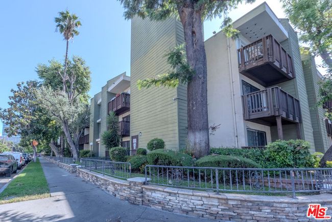 361 - 525 S Ardmore Ave, Condo with 0 bedrooms, 1 bathrooms and 1 parking in Los Angeles CA | Image 22