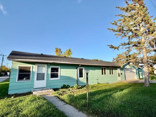615 6th St Se, Bemidji, MN, 56601-3539 | Card Image
