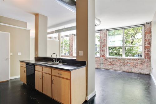 apt-8213-800 Peachtree St Ne, Atlanta, GA, 30308-1266 | Card Image