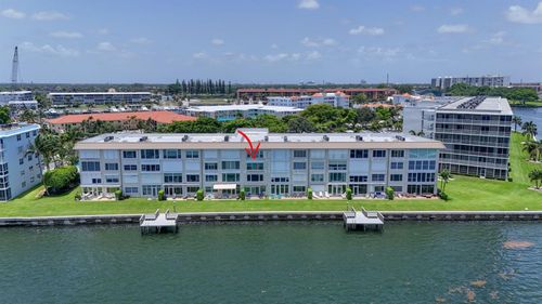 305-52 Yacht Club Dr, North Palm Beach, FL, 33408-3991 | Card Image