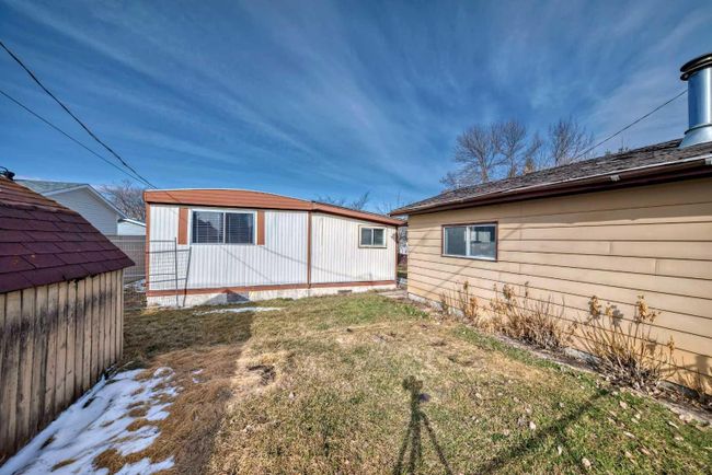 2 21 A Street Close, Home with 2 bedrooms, 1 bathrooms and 4 parking in Bowden AB | Image 27
