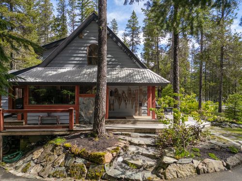 40 Black Tusk Dr, Whistler, BC, V8E0A1 | Card Image