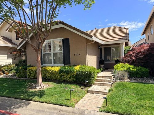 3124 Poseidon Lane, Roseville, CA, 95661 | Card Image