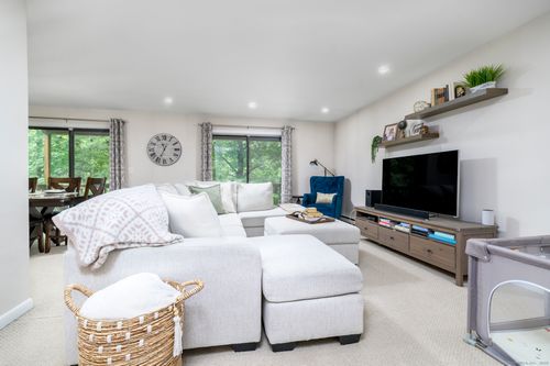 apt-d5-97 Richards Ave, Norwalk, CT, 06854-1630 | Card Image