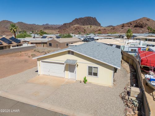37339 S Buckskin Cir, Parker, AZ, 85344-8215 | Card Image