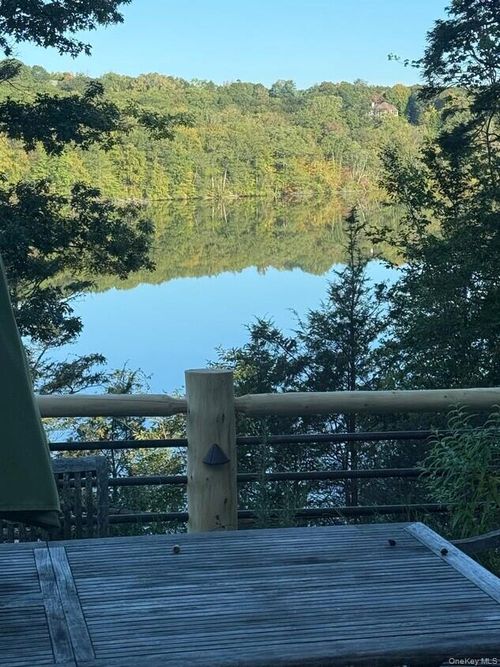 47 Tyler Ct, Mahopac, NY, 10541-2798 | Card Image