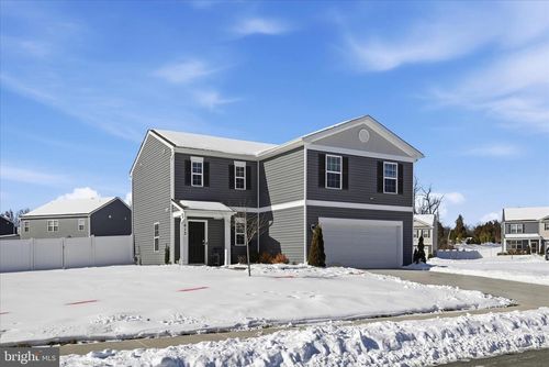 613 Weeks Ct, BERRYVILLE, VA, 22611-1481 | Card Image