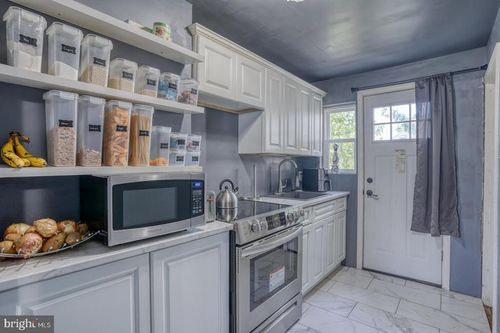 1314 Cypress Ave, WILMINGTON, DE, 19805-5031 | Card Image