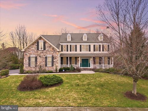 718 Cypress Dr, East Stroudsburg, PA, 18302-6656 | Card Image