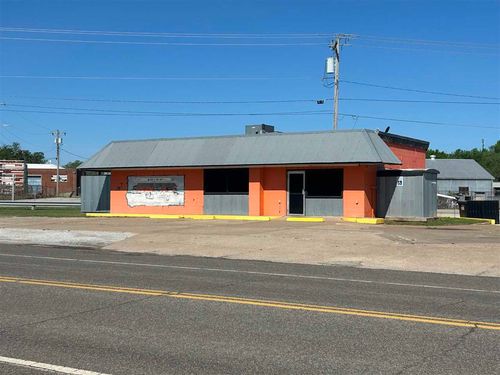 219 &amp; 217 S 7th, Perry, OK, 73077 | Card Image