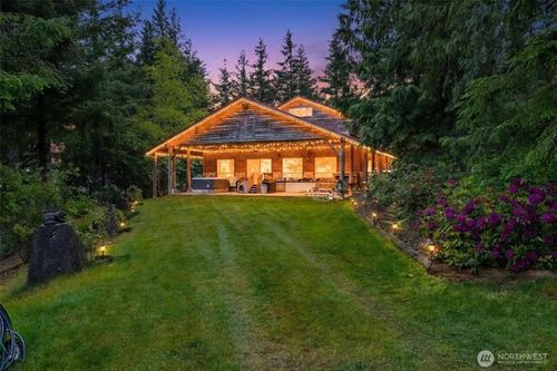 32600 349th Way Se, Ravensdale, WA, 98051-9680 | Card Image