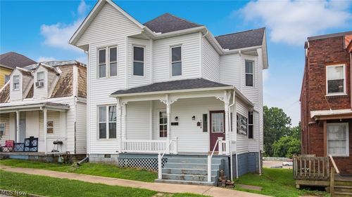 1006 Gaston Ave, Cambridge, OH, 43725-2428 | Card Image