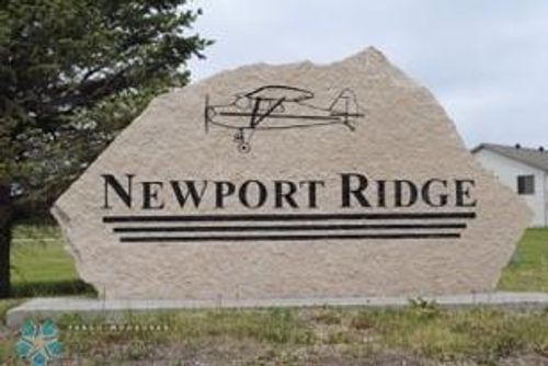 466 Skylane St, Kindred, ND, 58051-4516 | Card Image