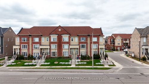 68-250 Sunny Meadow Blvd, Brampton, ON, L6R3Y6 | Card Image