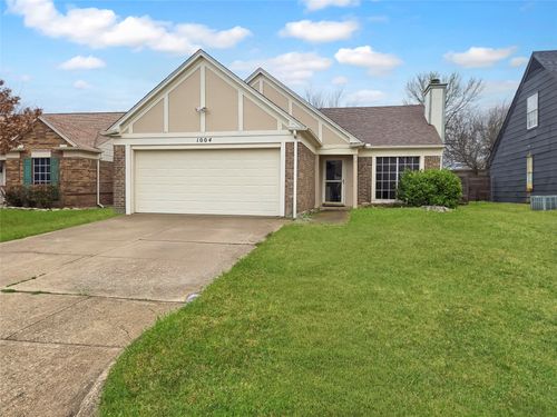 1004 Ashmount Lane, Arlington, TX, 76017 | Card Image