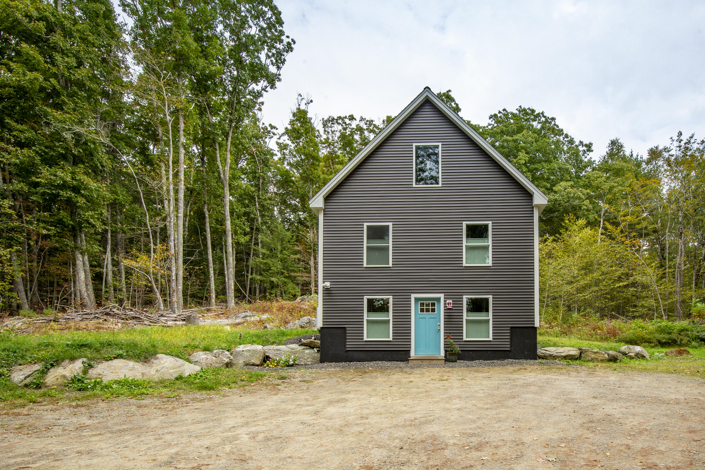 Start Rd, Camden, ME 04843