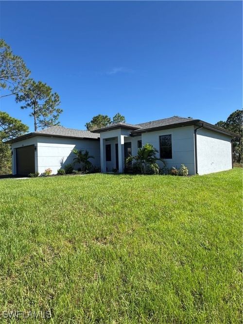 4220 64th Ave Ne, Naples, FL, 34120-2981 | Card Image