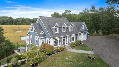 24 Old Rowley Rd, Newbury, MA, 01951-2501 | Card Image