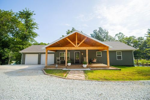89 Park Hills Dr, Harrison, AR, 72601-8810 | Card Image