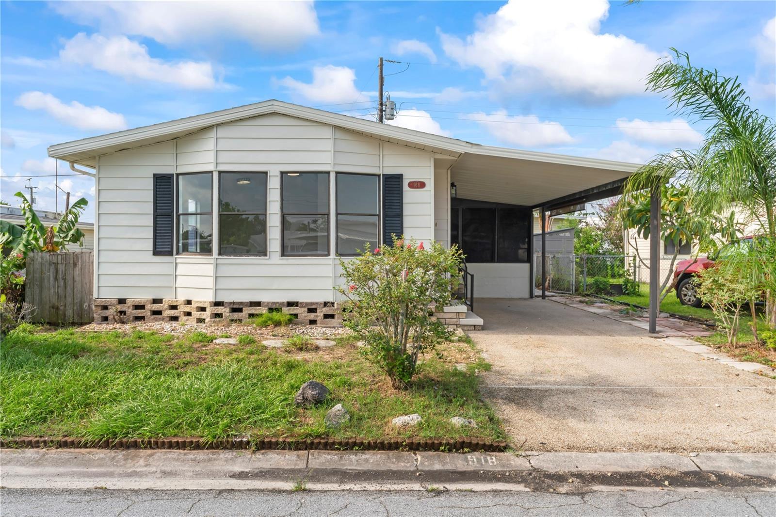 49th Avenue Dr, Bradenton, FL 34207
