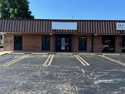 1310 E Sunshine St, Springfield, MO, 65804-1144 | Card Image