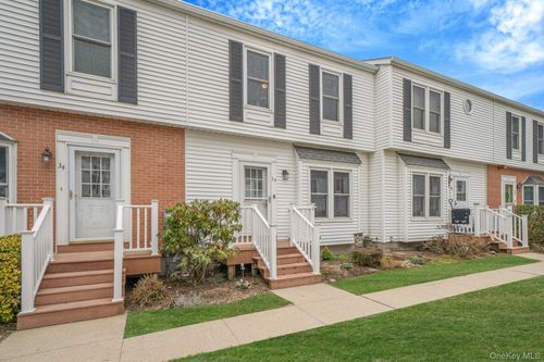 unit-35-190 Merrick Rd, Amityville, NY, 11701-3402 | Card Image